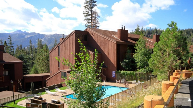 Mammoth Ski & Racquet Club
