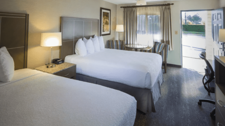 Best Western Plus Hilltop Inn Redding