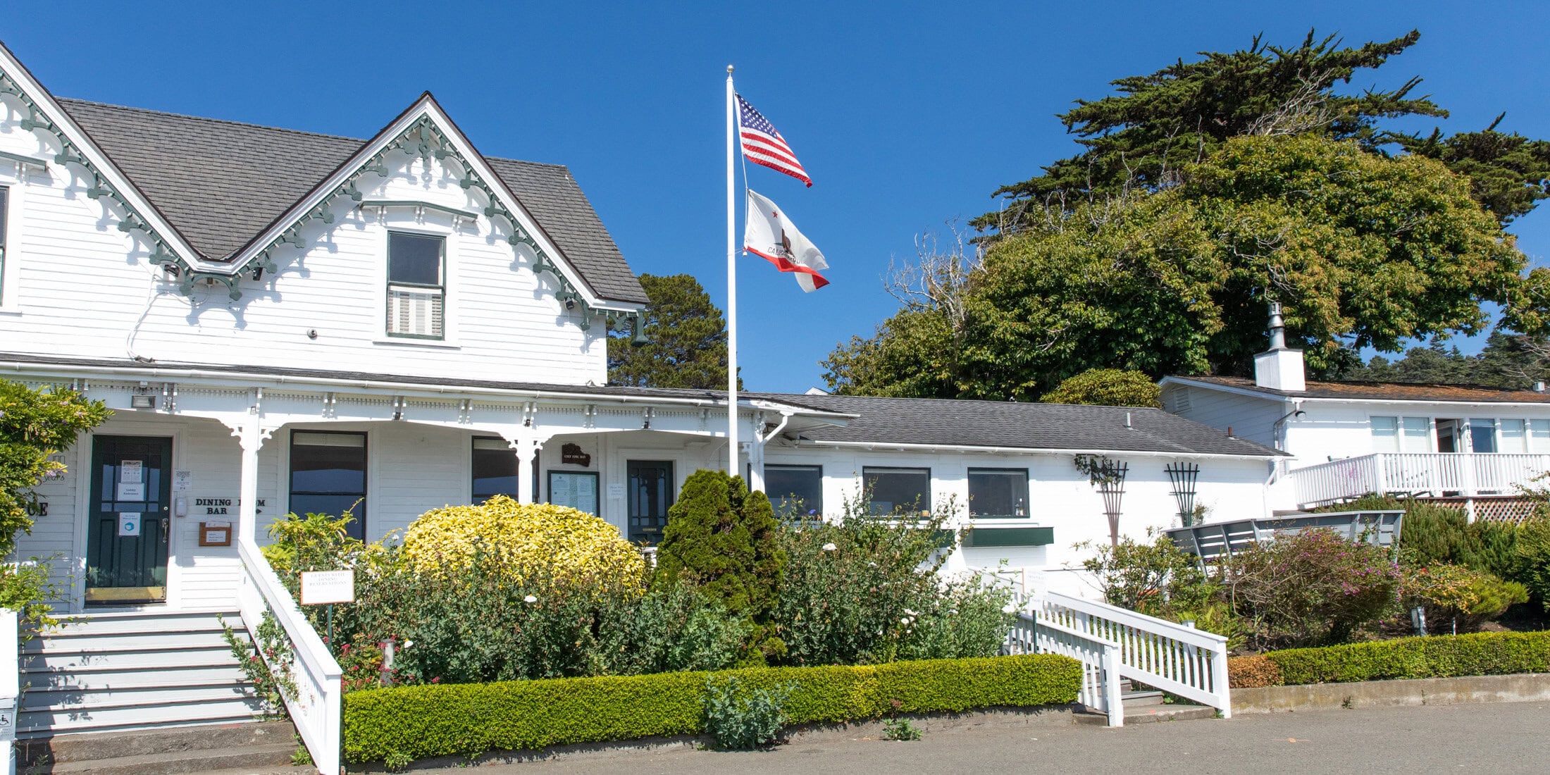 Photo by Little River Inn.