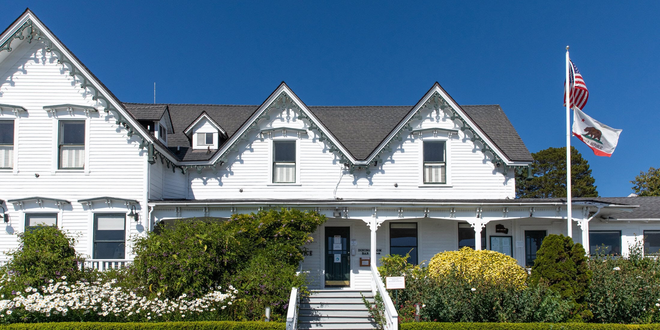 Photo by Little River Inn.